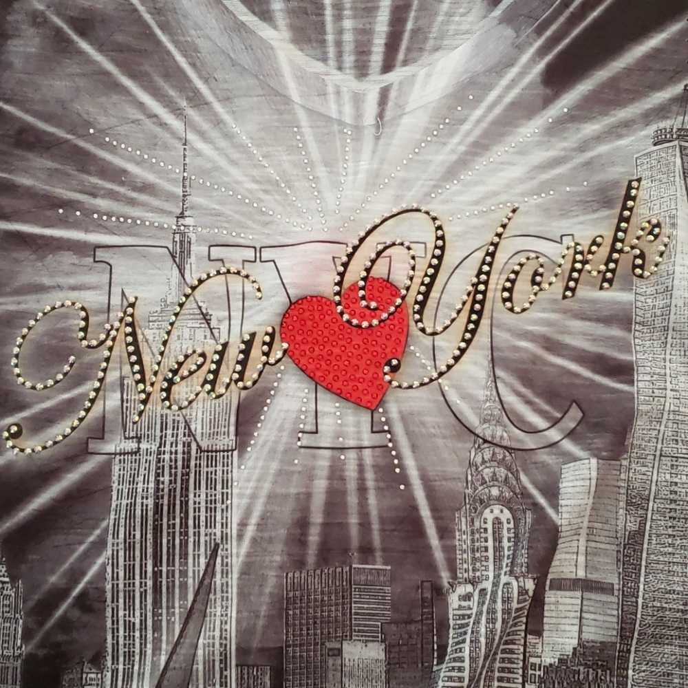 Shirt - Picture 4 of 6